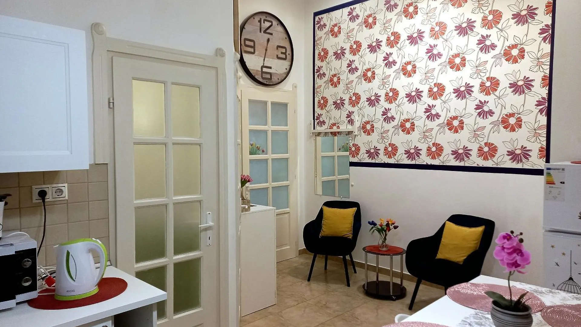Mariann'S Modern Apartment In The City Center Budapest Hungary