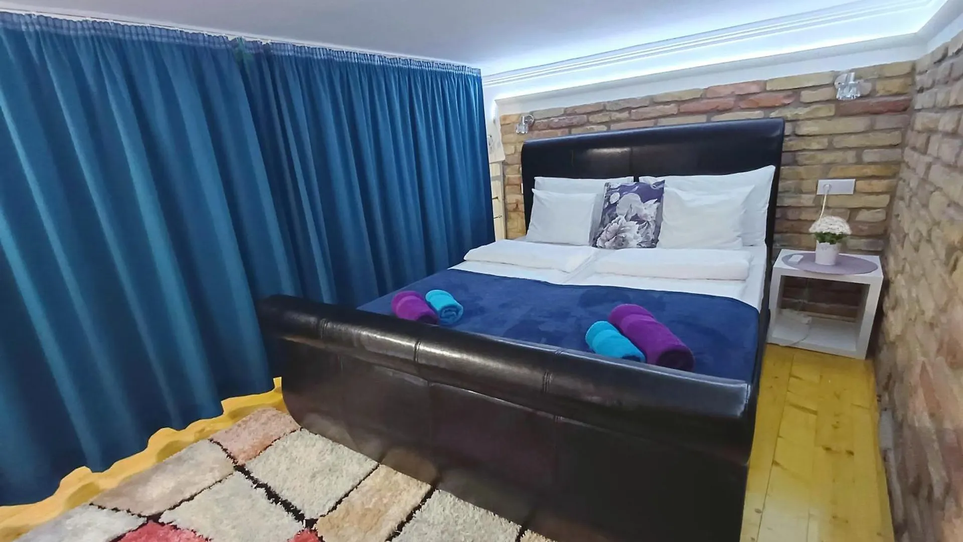 Mariann'S Modern Apartment In The City Center Budapest Hungary