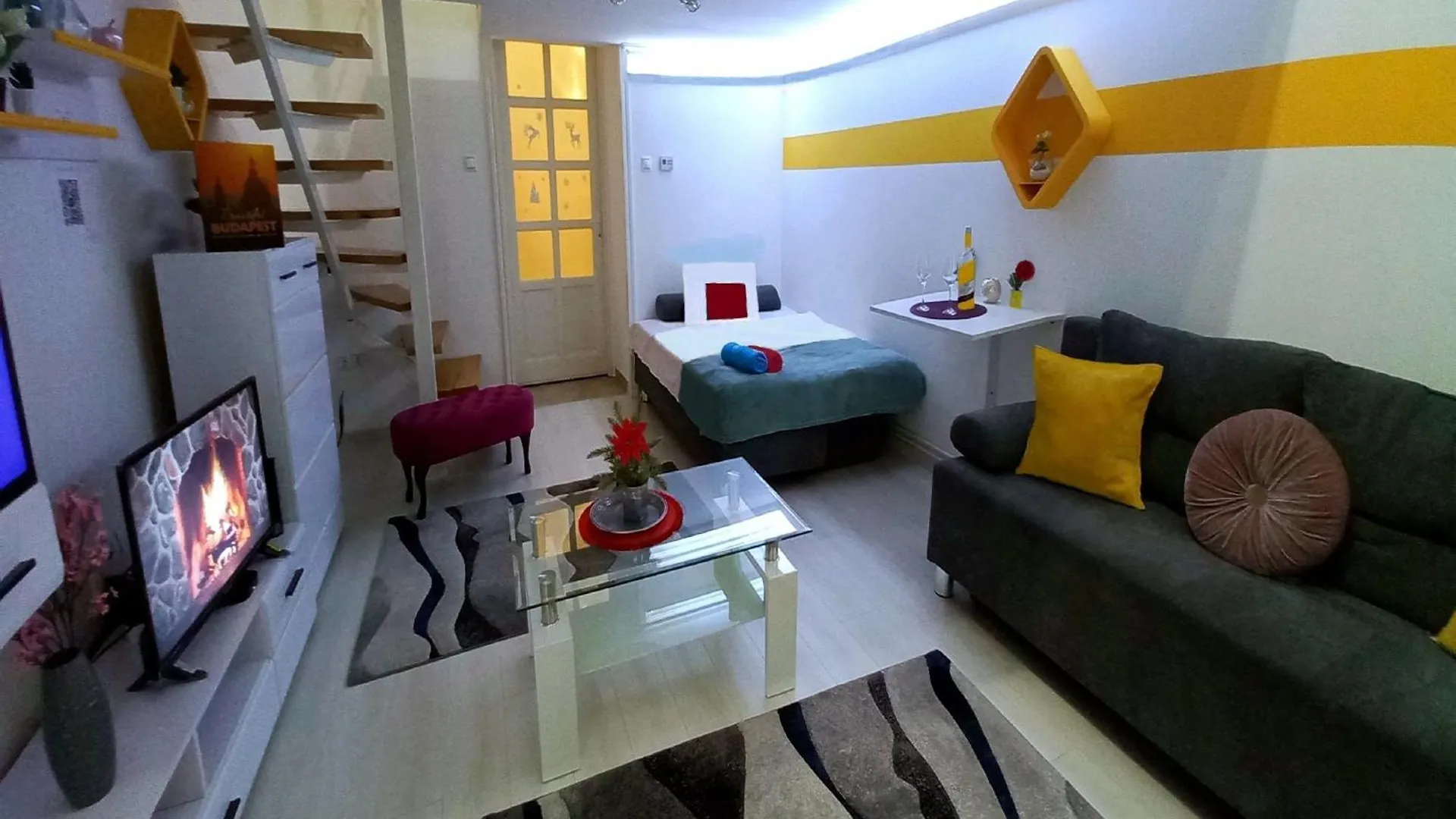 Mariann'S Modern Apartment In The City Center Budapest Hungary