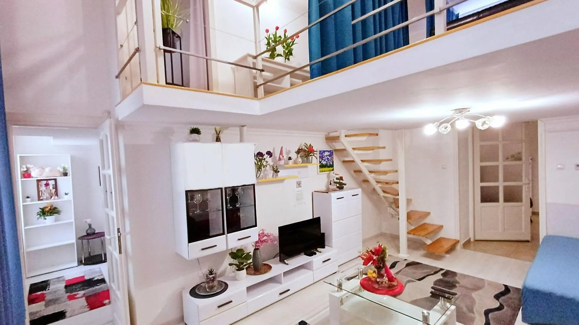 Mariann'S Modern Apartment In The City Center Budapest