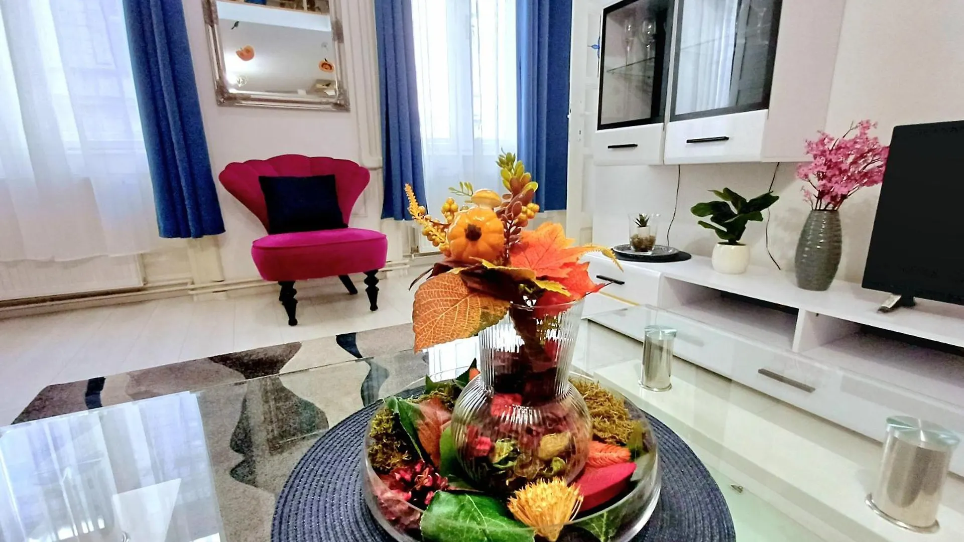 Mariann'S Modern Apartment In The City Center Budapest Hungary